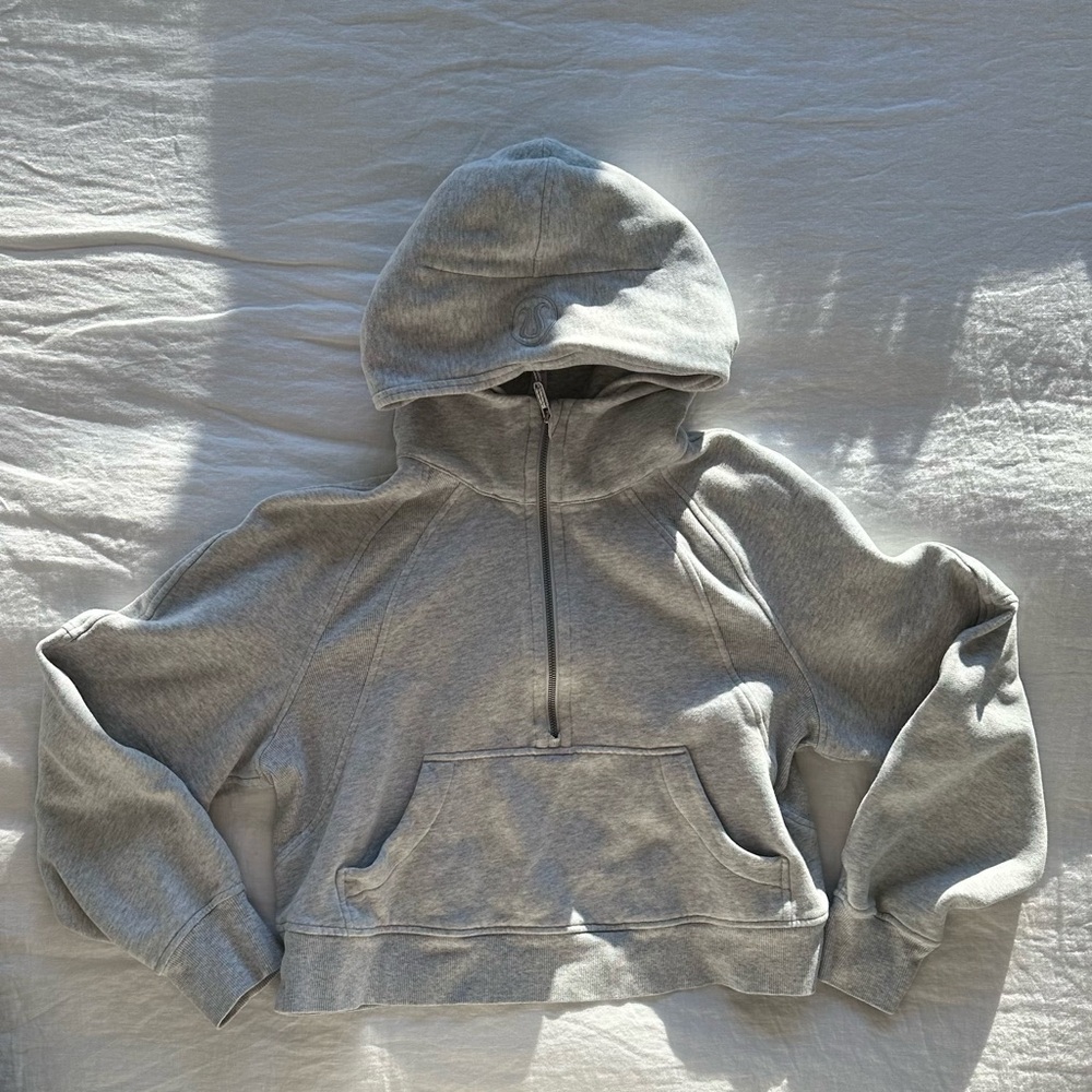 Lululemon Scuba Oversized Cropped Half Zip Hoodie in Heathered Grey